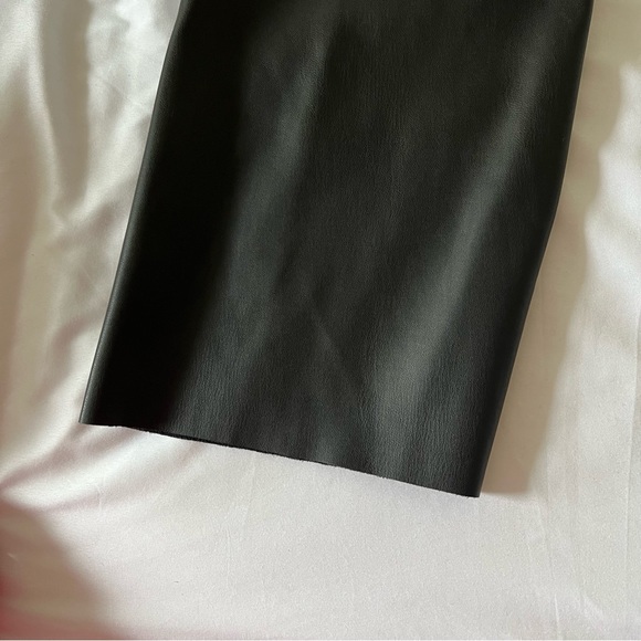 🌸Zara Faux Leather Pants - Picture 8 of 9